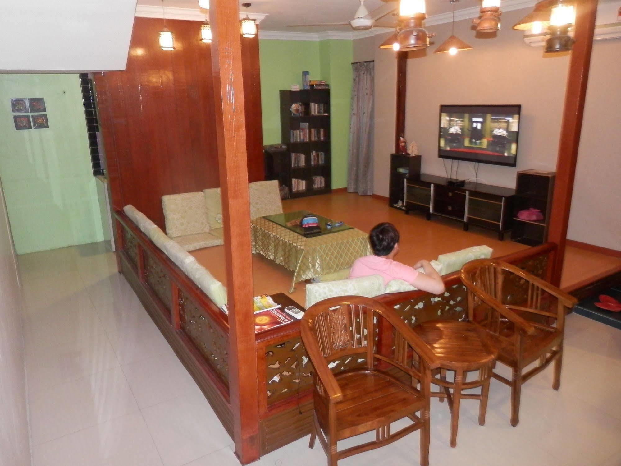 Travellers Planet Hotel & Guesthouse Malacca Kültér fotó