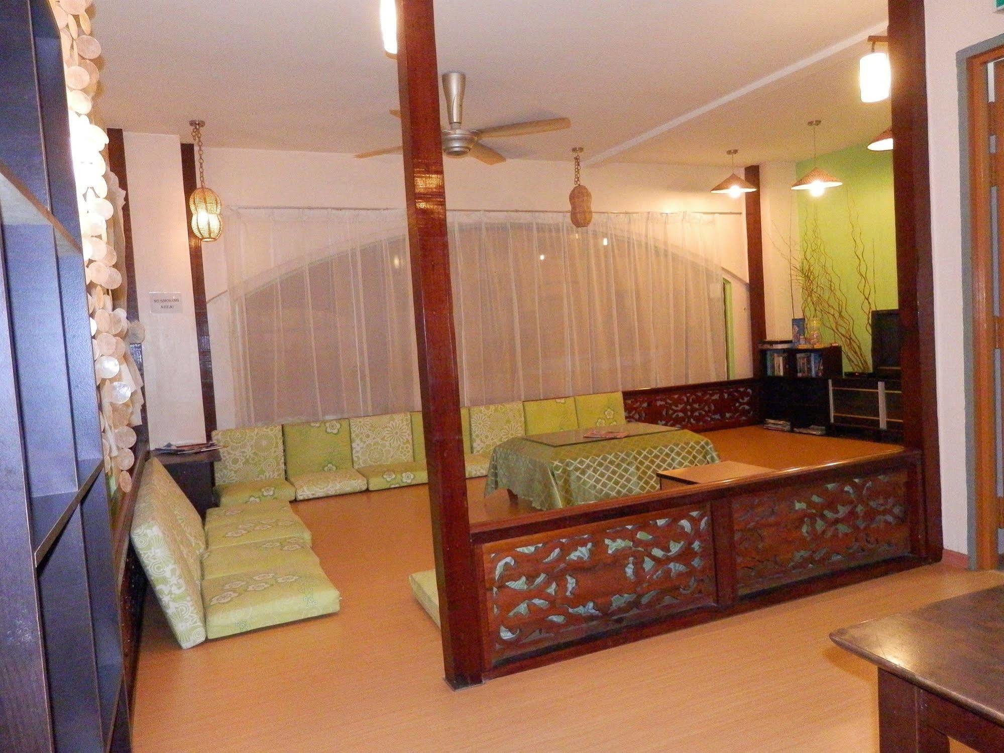 Travellers Planet Hotel & Guesthouse Malacca Kültér fotó