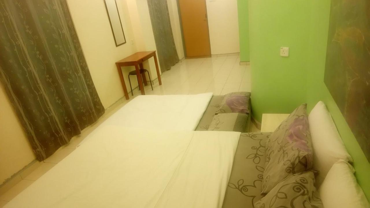 Travellers Planet Hotel & Guesthouse Malacca Kültér fotó